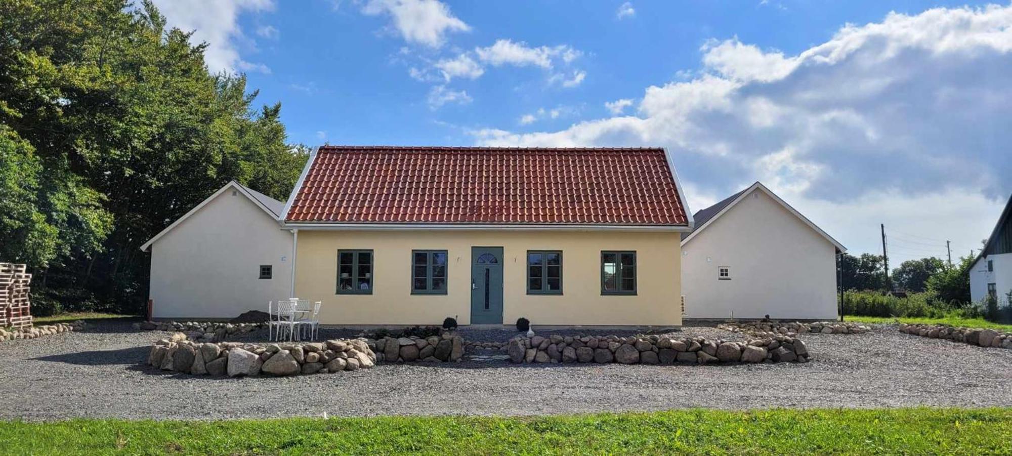 Hus I Mysig By Naera Havet Villa Истад Екстериор снимка